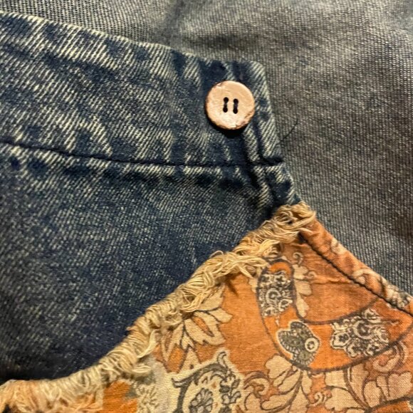 NWT BlueVelvet Denim Capri Overalls with Mixed Patches in Denim Size LARGE - Picture 9 of 12
